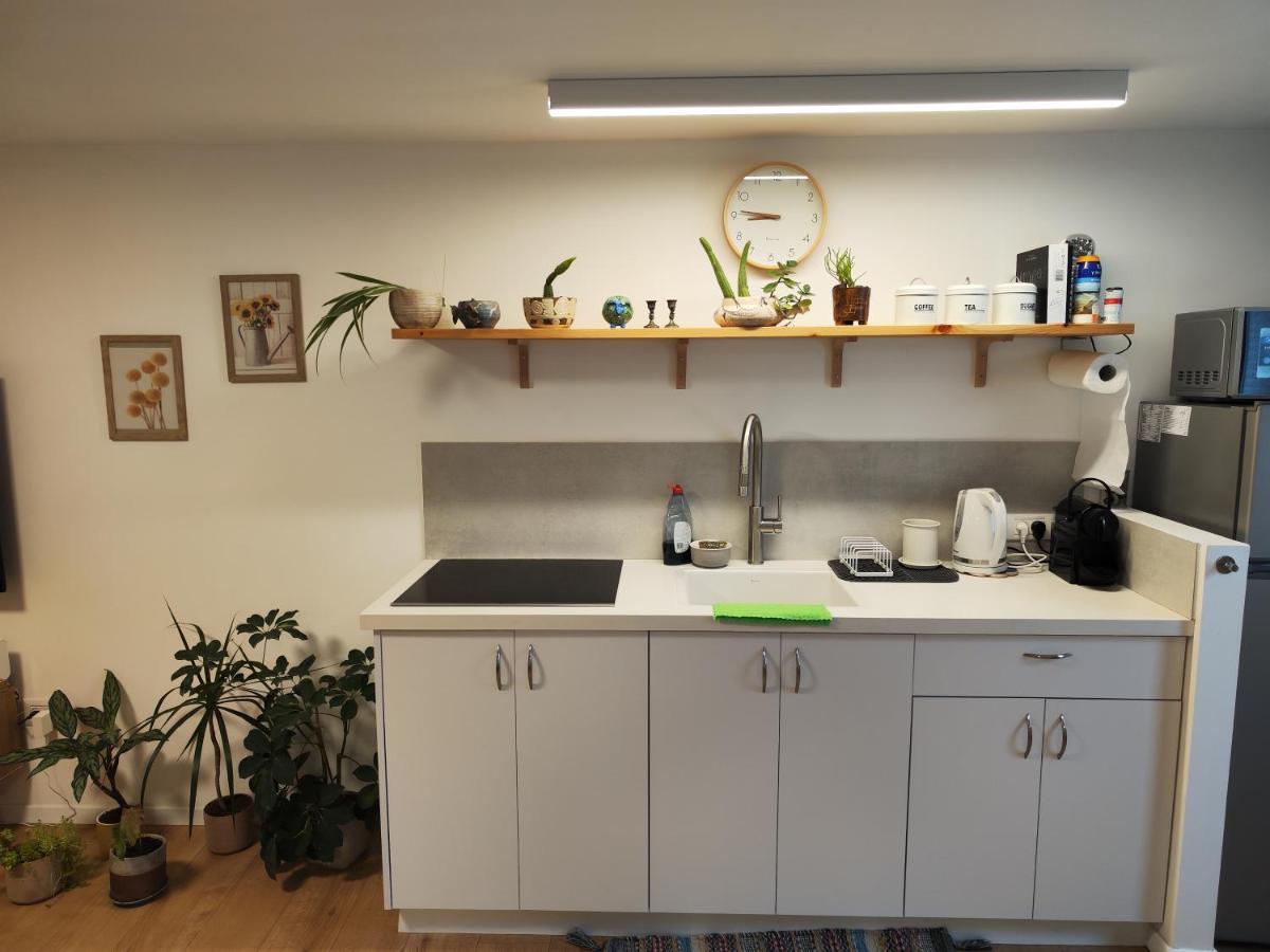 המקום של מוש Pardess Hanna Exterior foto