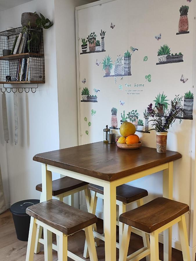 המקום של מוש Pardess Hanna Exterior foto